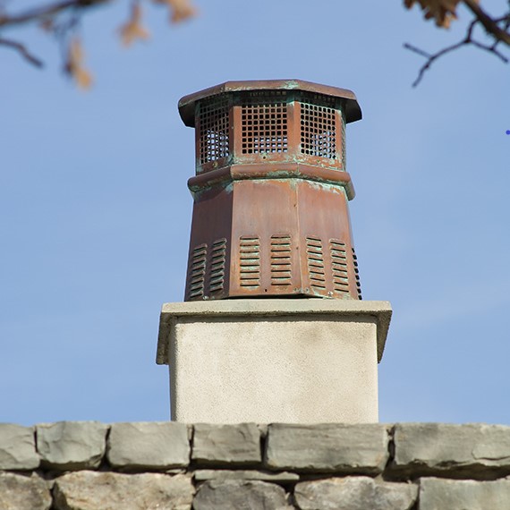 Pawn Chimney Pot